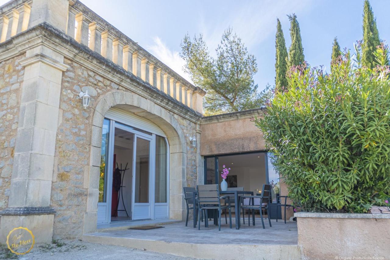 Les Garrigues De La Vallee Des Baux Hotel Paradou Exterior foto