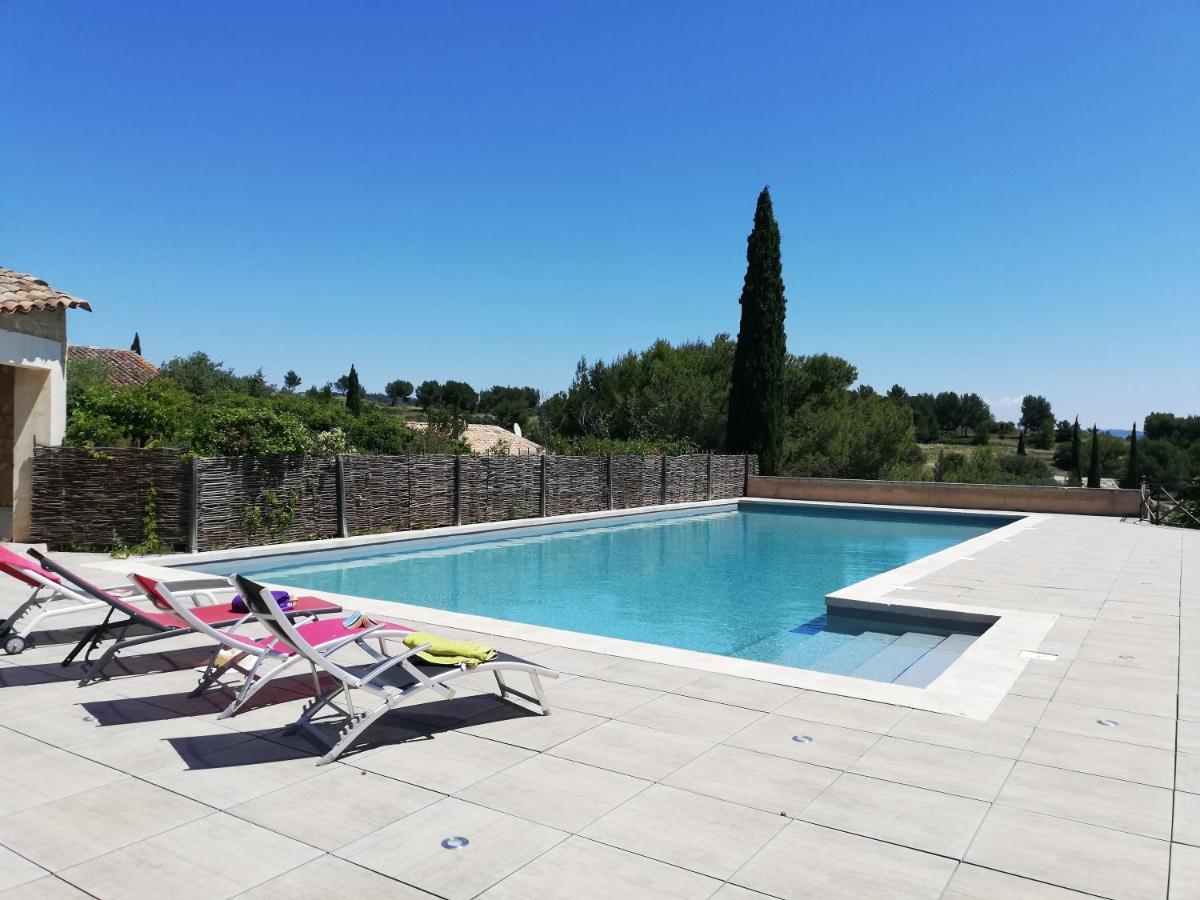 Les Garrigues De La Vallee Des Baux Hotel Paradou Exterior foto