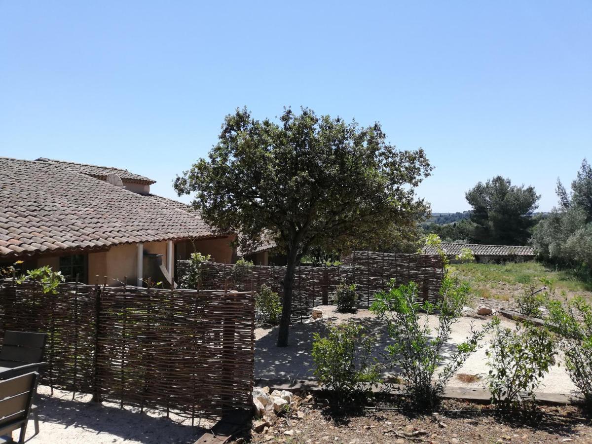 Les Garrigues De La Vallee Des Baux Hotel Paradou Exterior foto