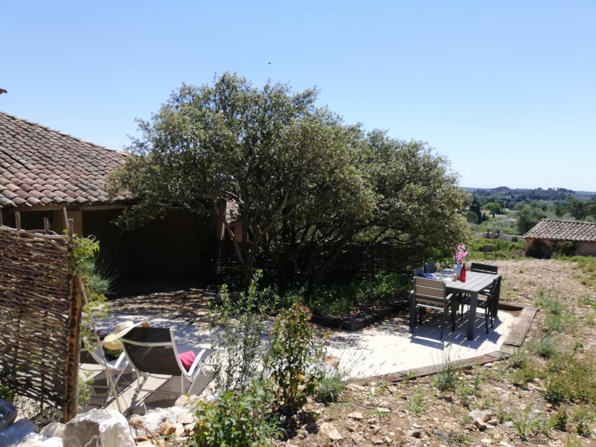 Les Garrigues De La Vallee Des Baux Hotel Paradou Exterior foto