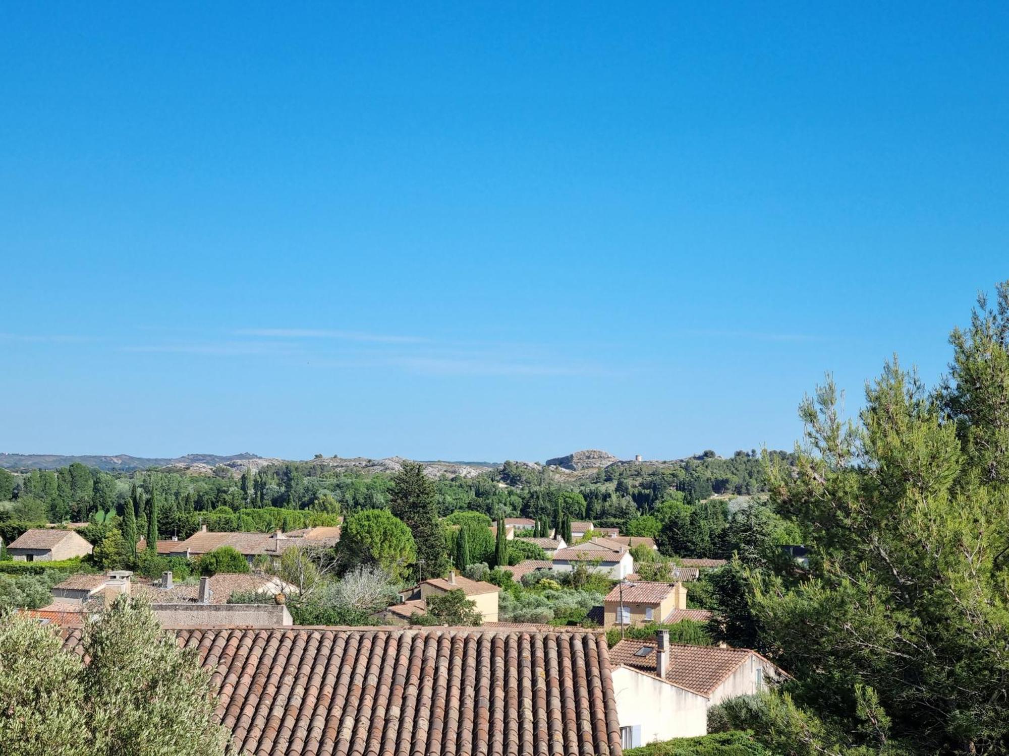 Les Garrigues De La Vallee Des Baux Hotel Paradou Exterior foto