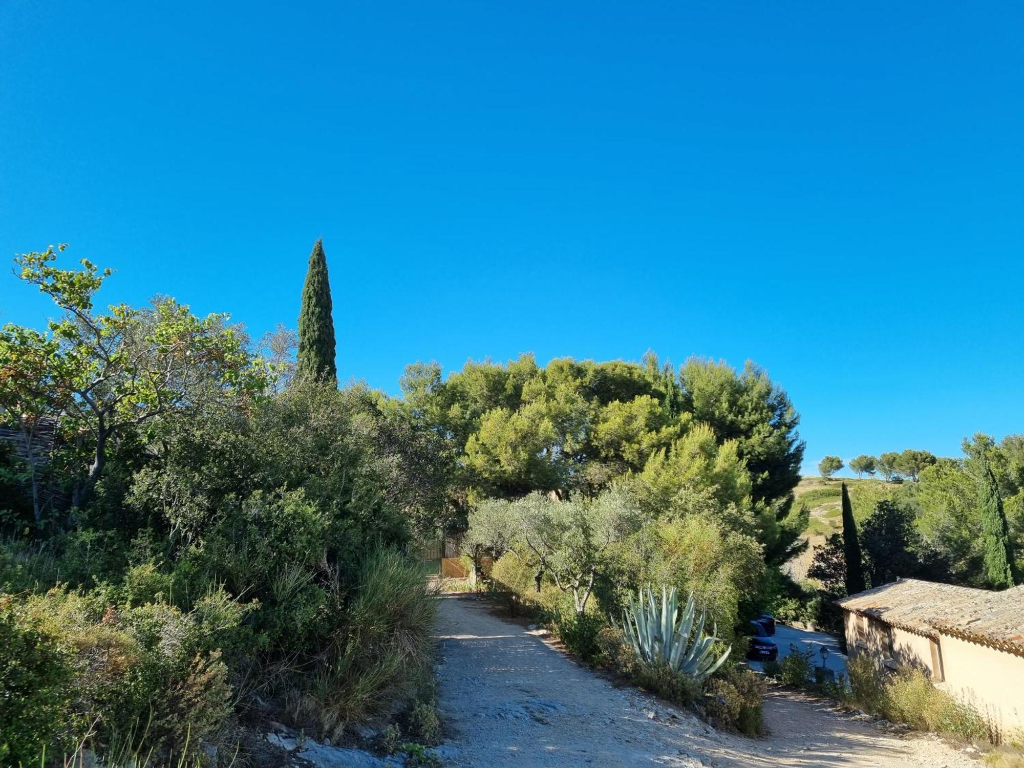 Les Garrigues De La Vallee Des Baux Hotel Paradou Exterior foto